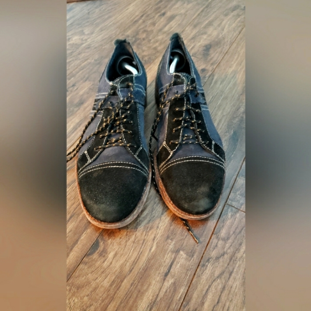 Shoes mens.